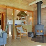 Rosabella - 600m From The Sea By Interhome Dom wakacyjny